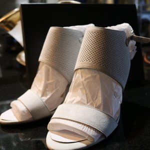 H by Halston High Heeled Wedge Suede Sandals McKenzie Parchment-Size 9 Wide